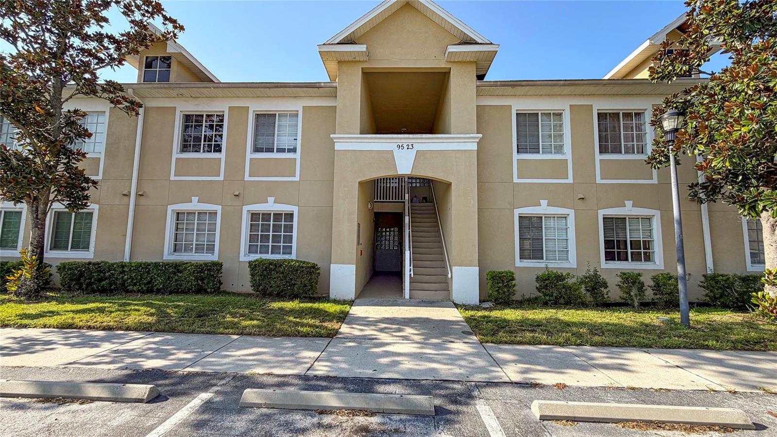 9523 Grovedale Cir #101 — photo