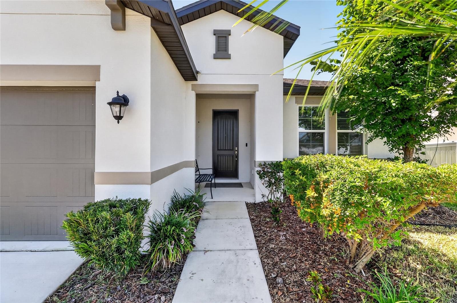 13520 Palmera Vista Dr — photo