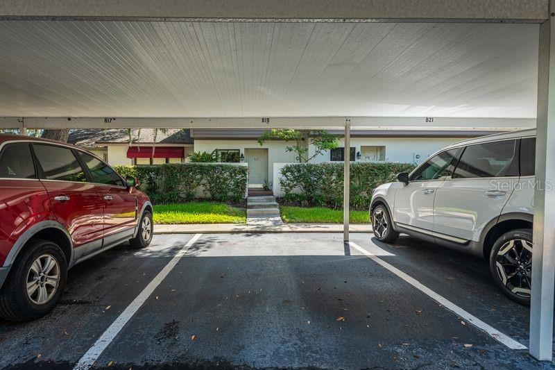 819 Oak Park Pl — photo