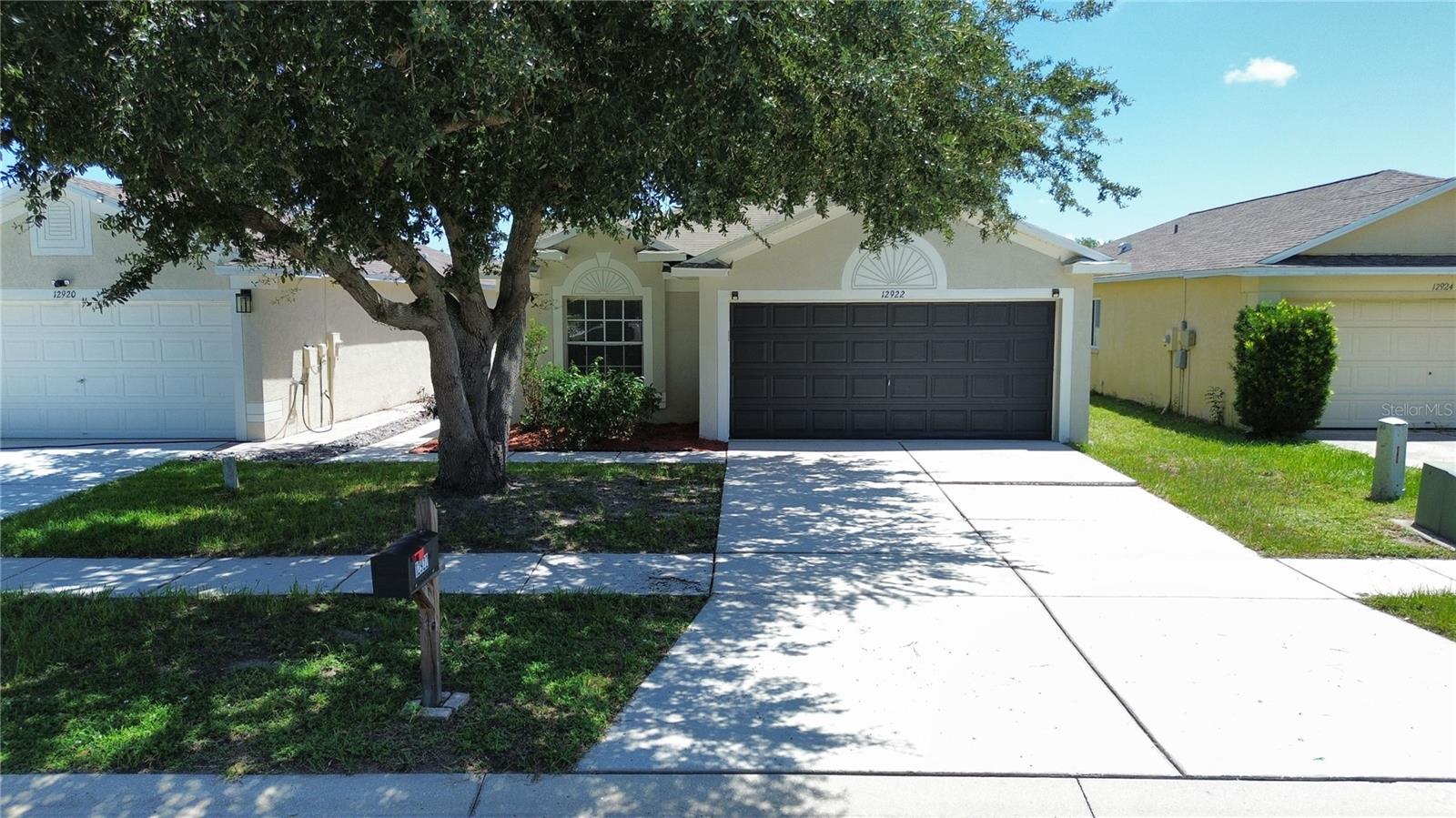 12922 Fieldmoor Ct — photo