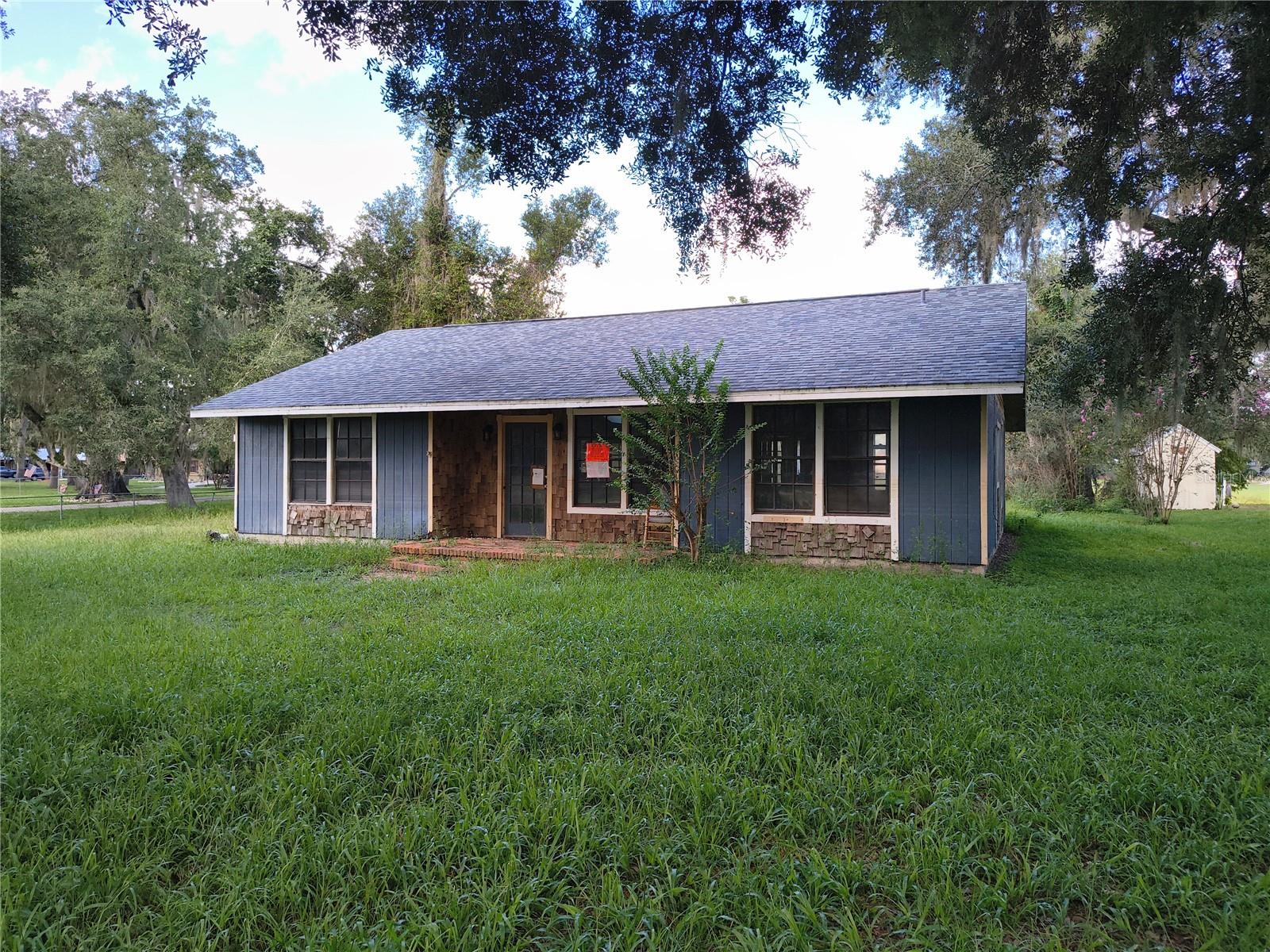 5125 Lakewood Dr — photo