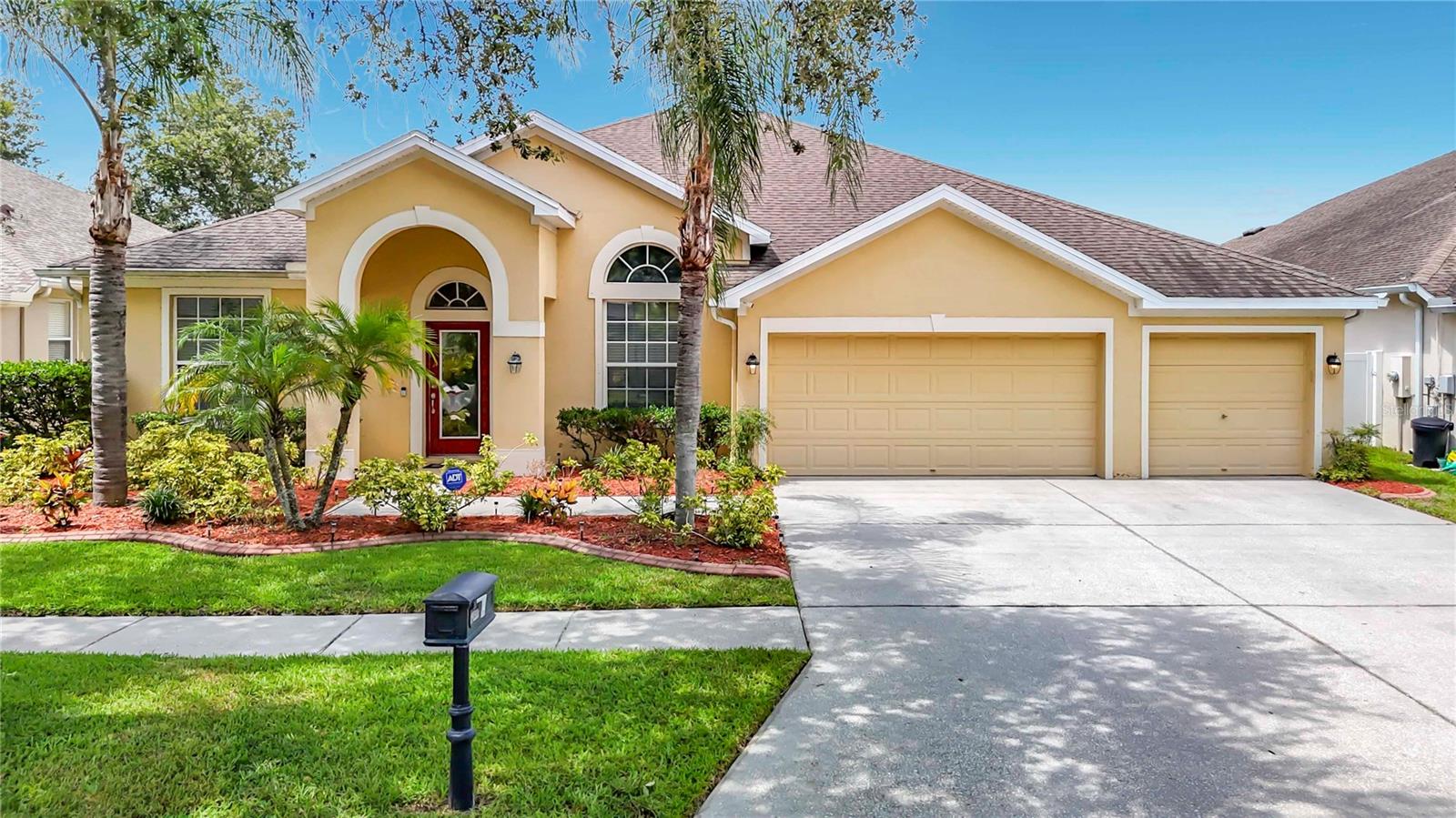 8511 Northton Groves Blvd — photo