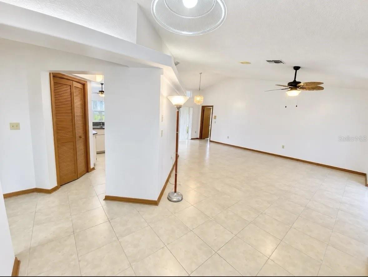 8201 Rhanbuoy Road, Spring Hill, FL 34606 — photo 3