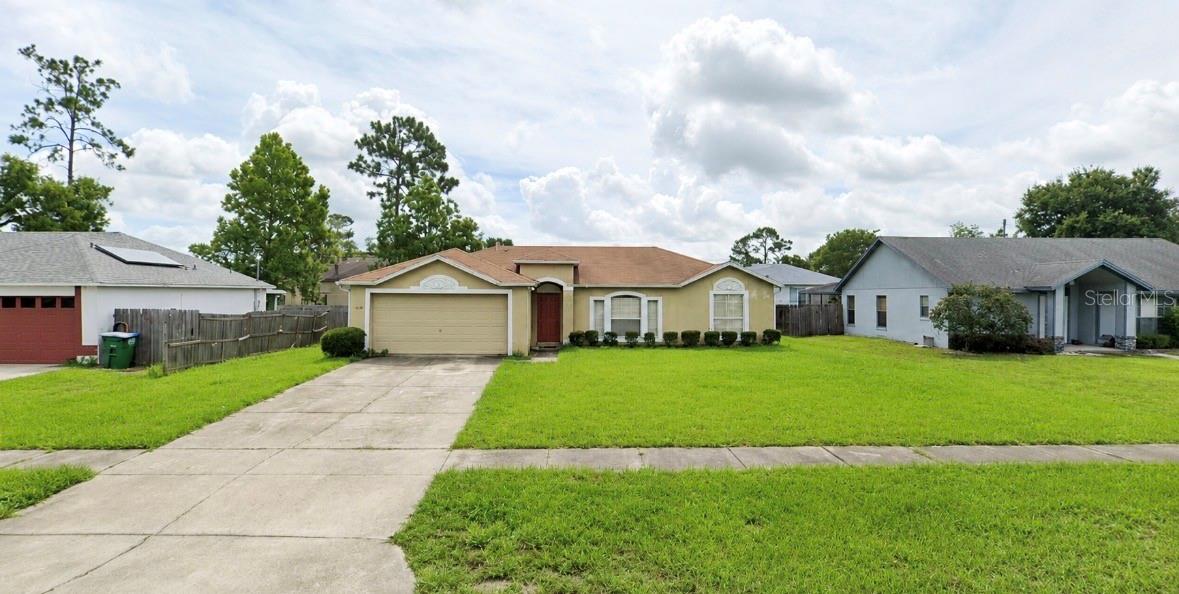 1746 Meredith Ave — photo