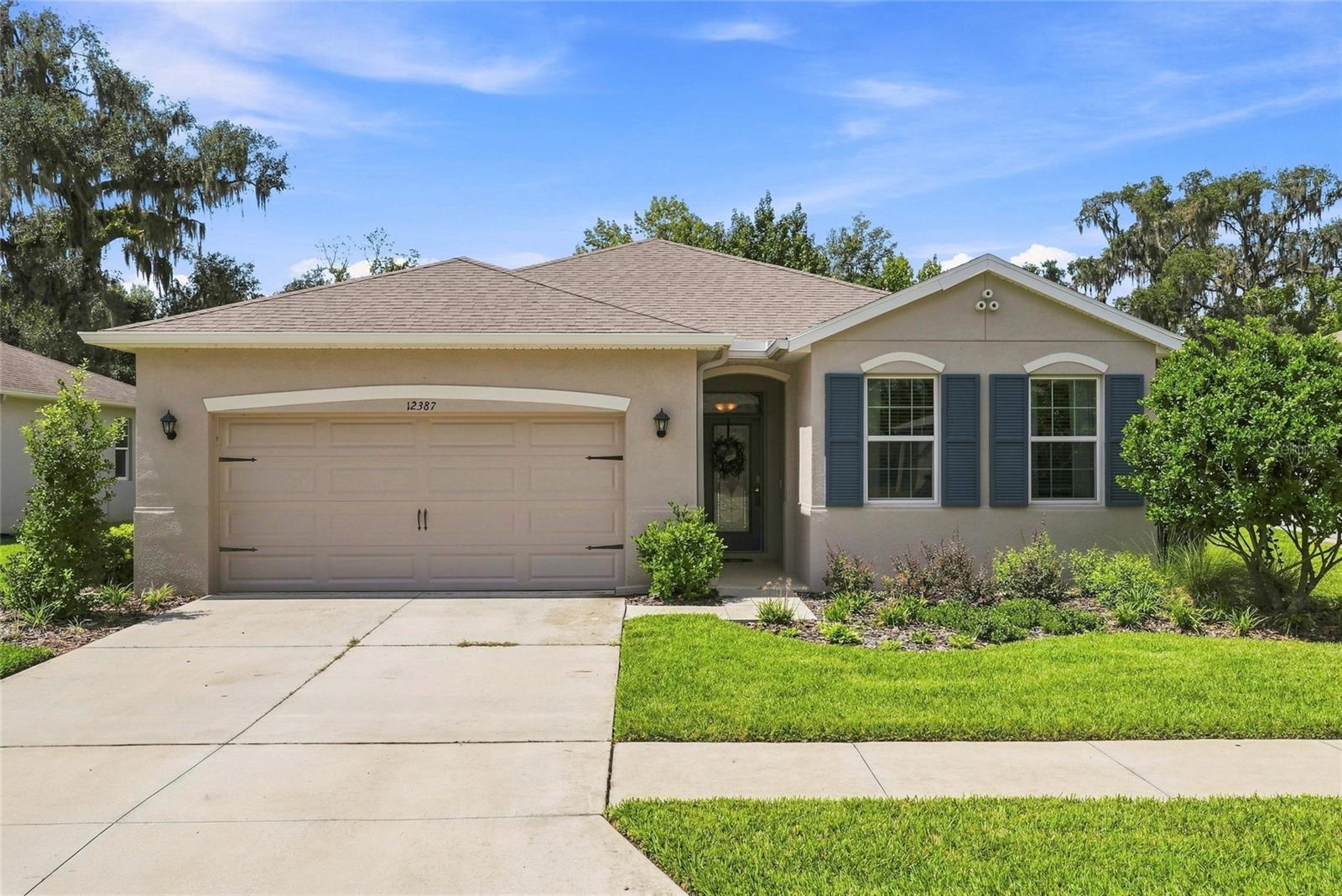 12387 Eastpointe Dr — photo