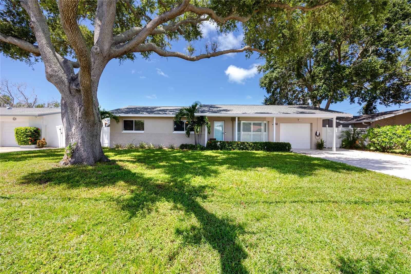 1744 Harbor Circle E, Largo, FL 33770 — photo 2