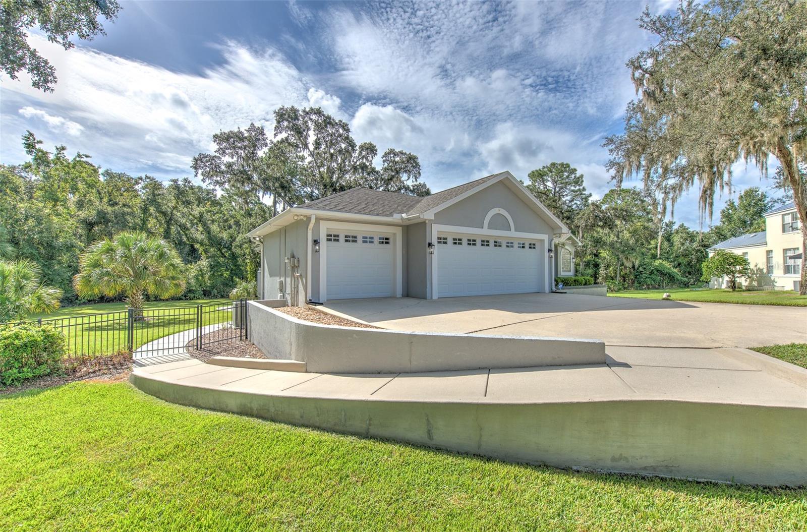 5207 Merion Road, Valrico, FL 33596 — photo 3