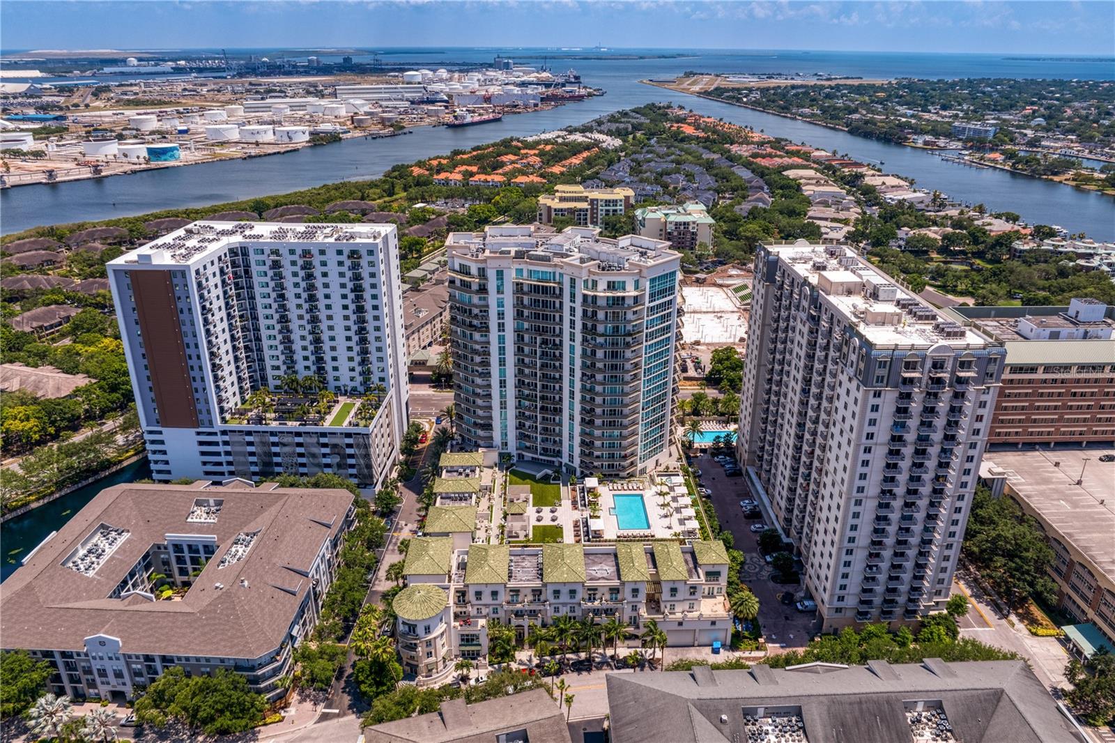 450 Knights Run Ave #1004 — photo