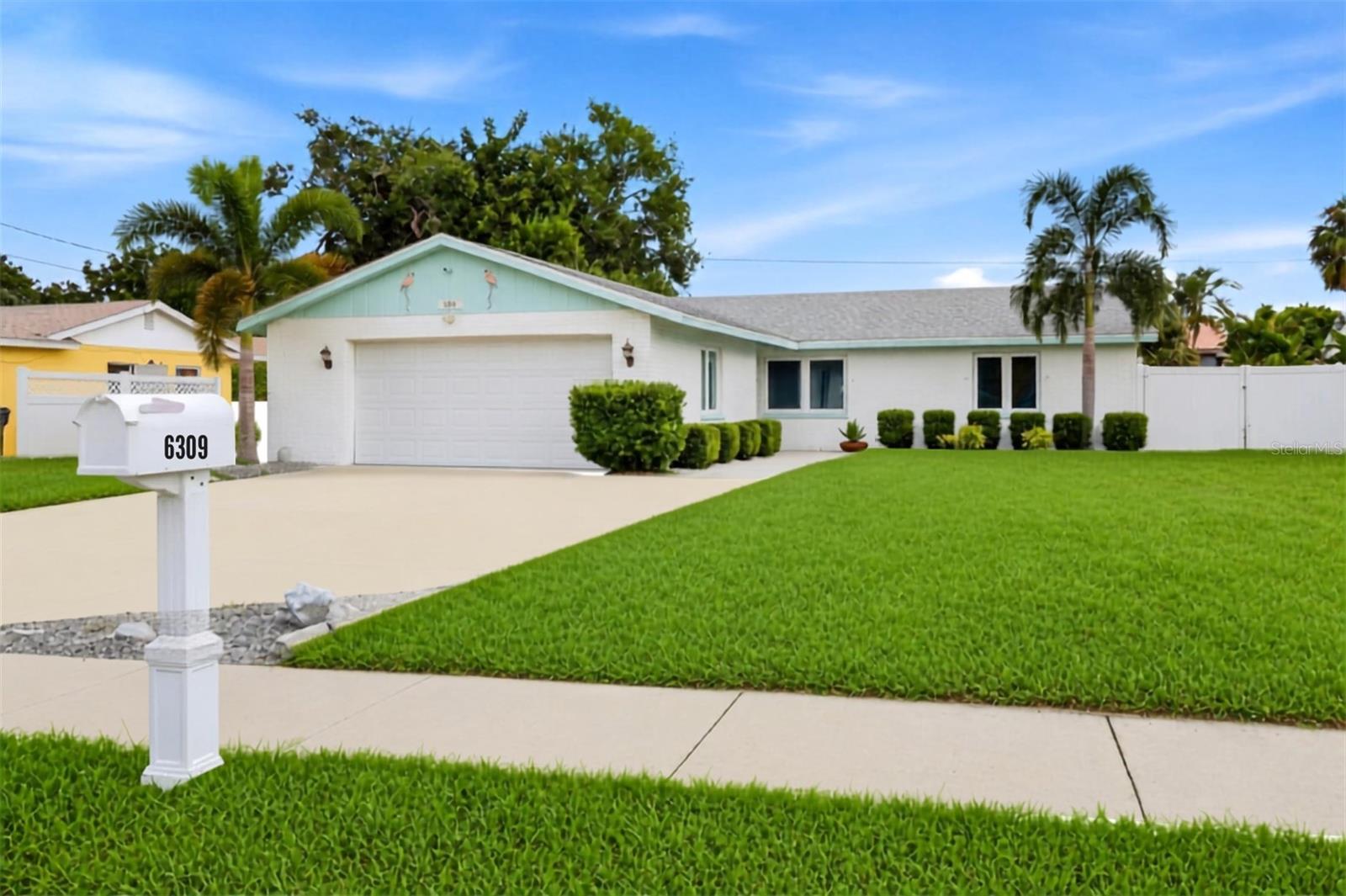 6309 Flamingo Dr — photo