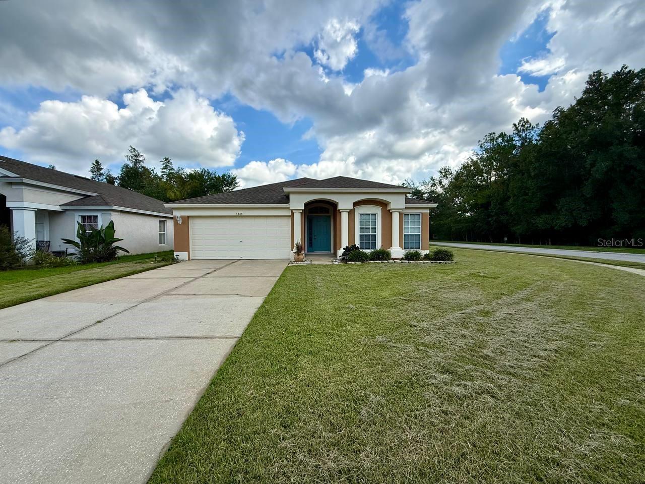 5855 Count Turf Ln — photo