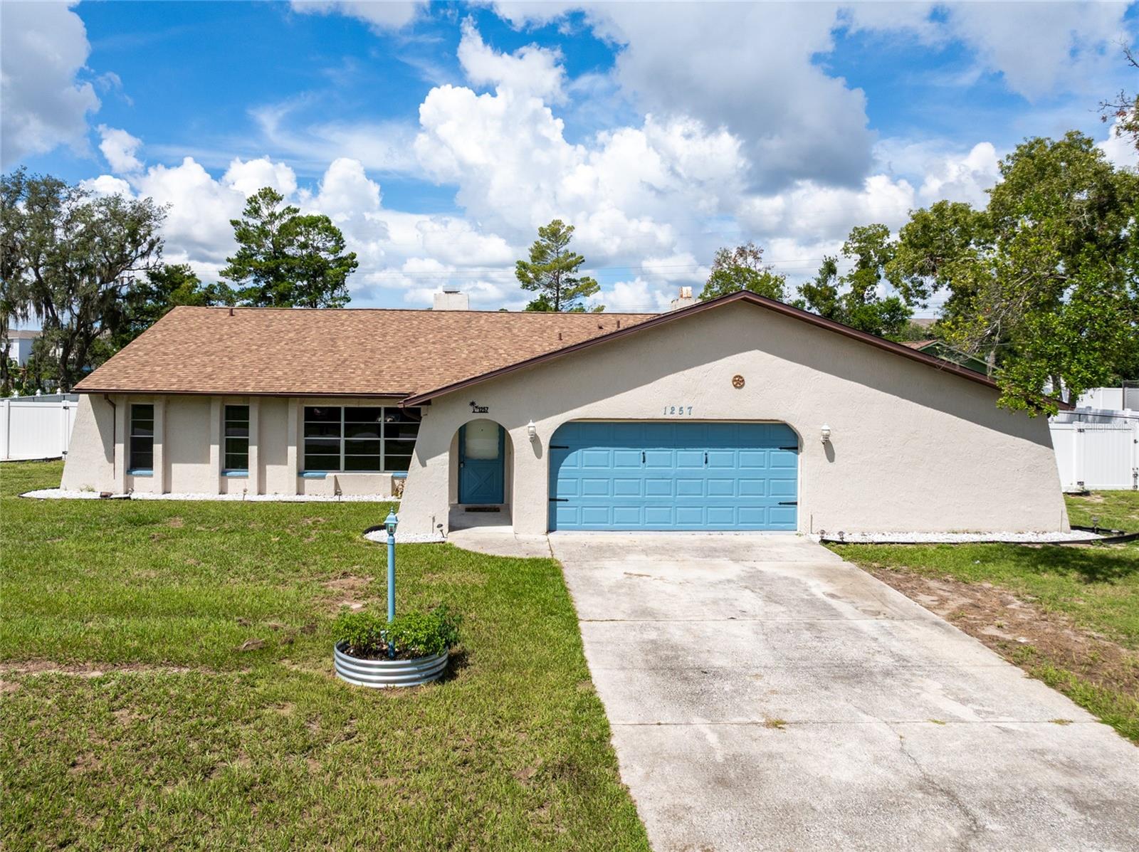1257 Finland Dr — photo