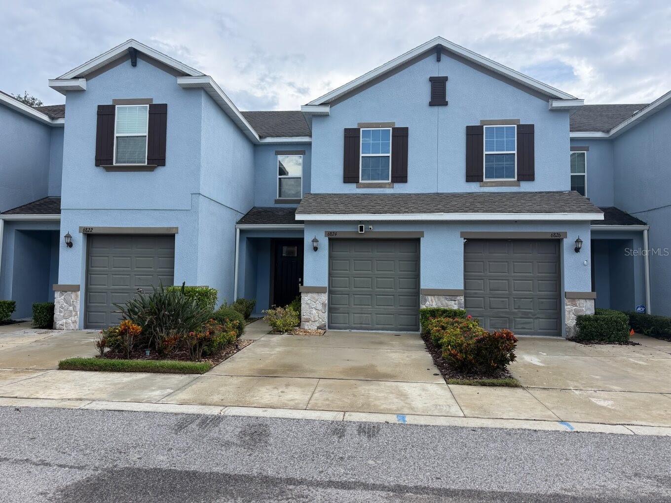 6824 Citrus Creek Ln — photo