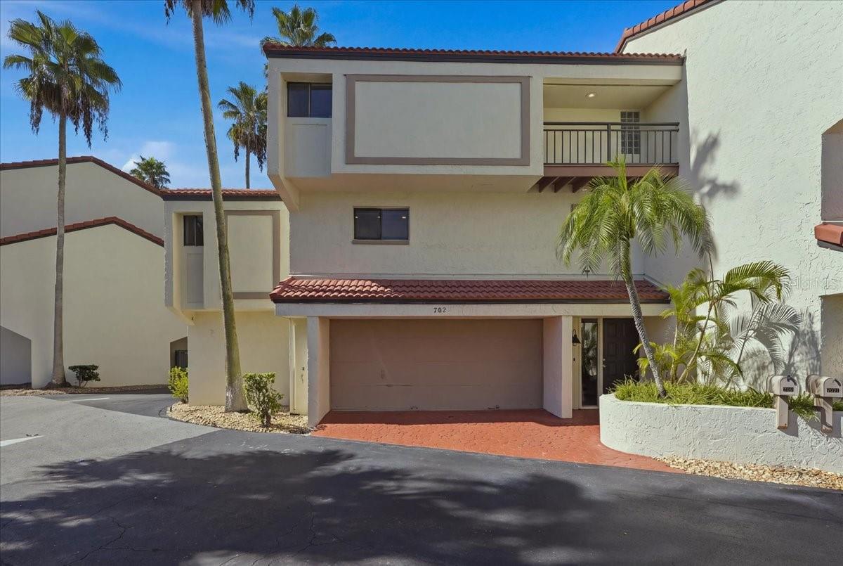 240 Windward Psge #702 — photo