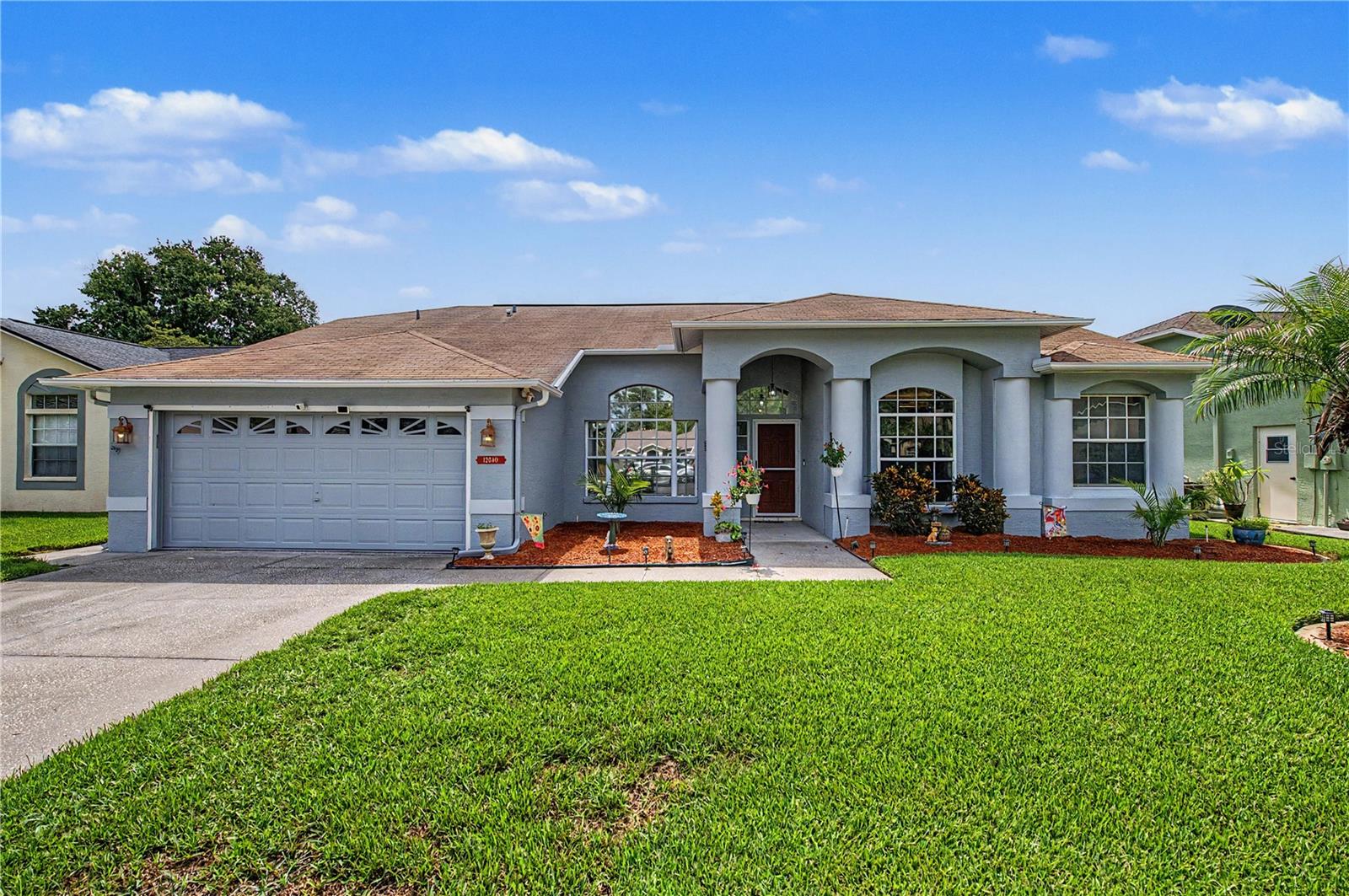 12040 Penzance Ln — photo