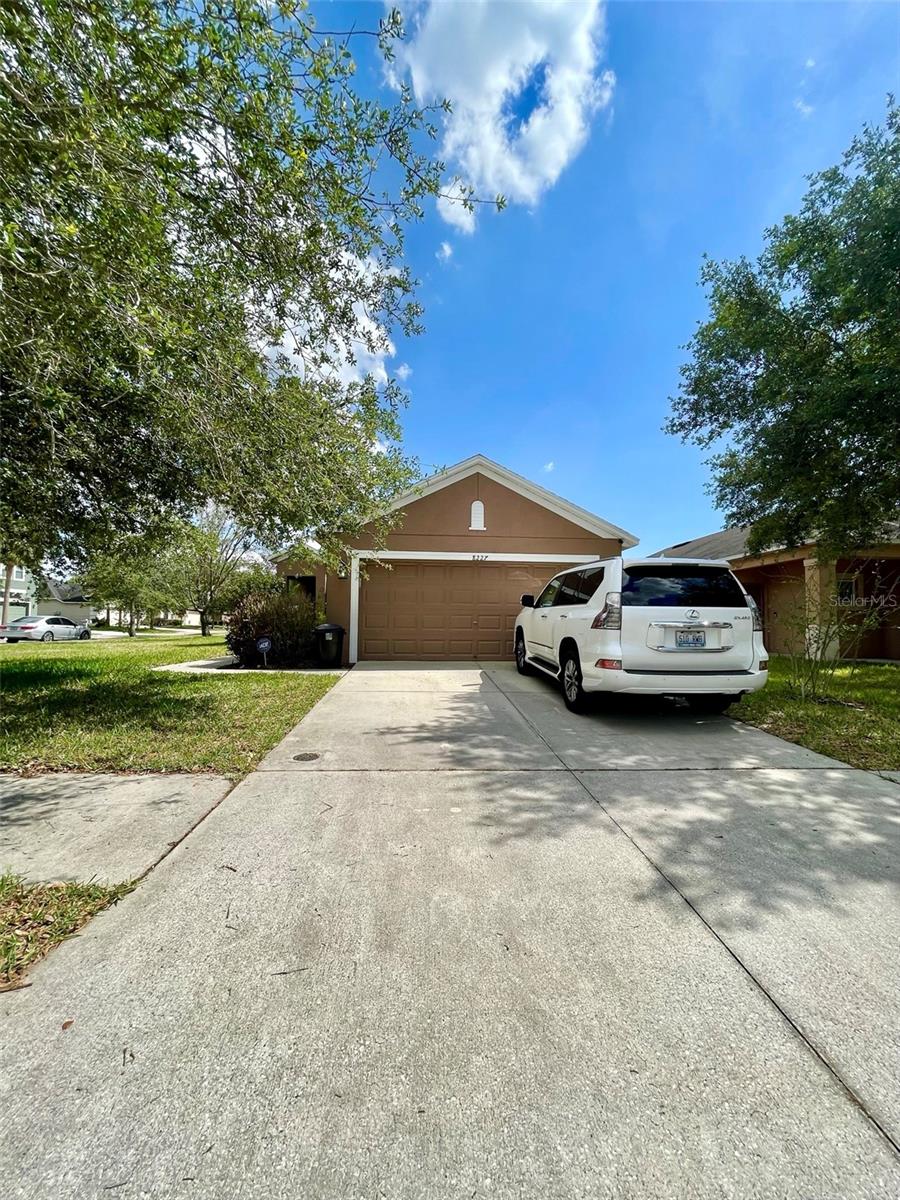 8227 Midnight Sun Ct — photo