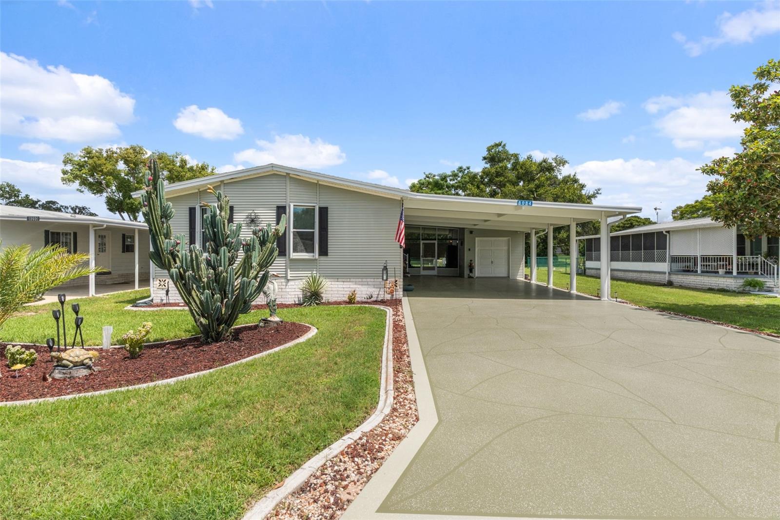 8084 Little Tee Ln — photo