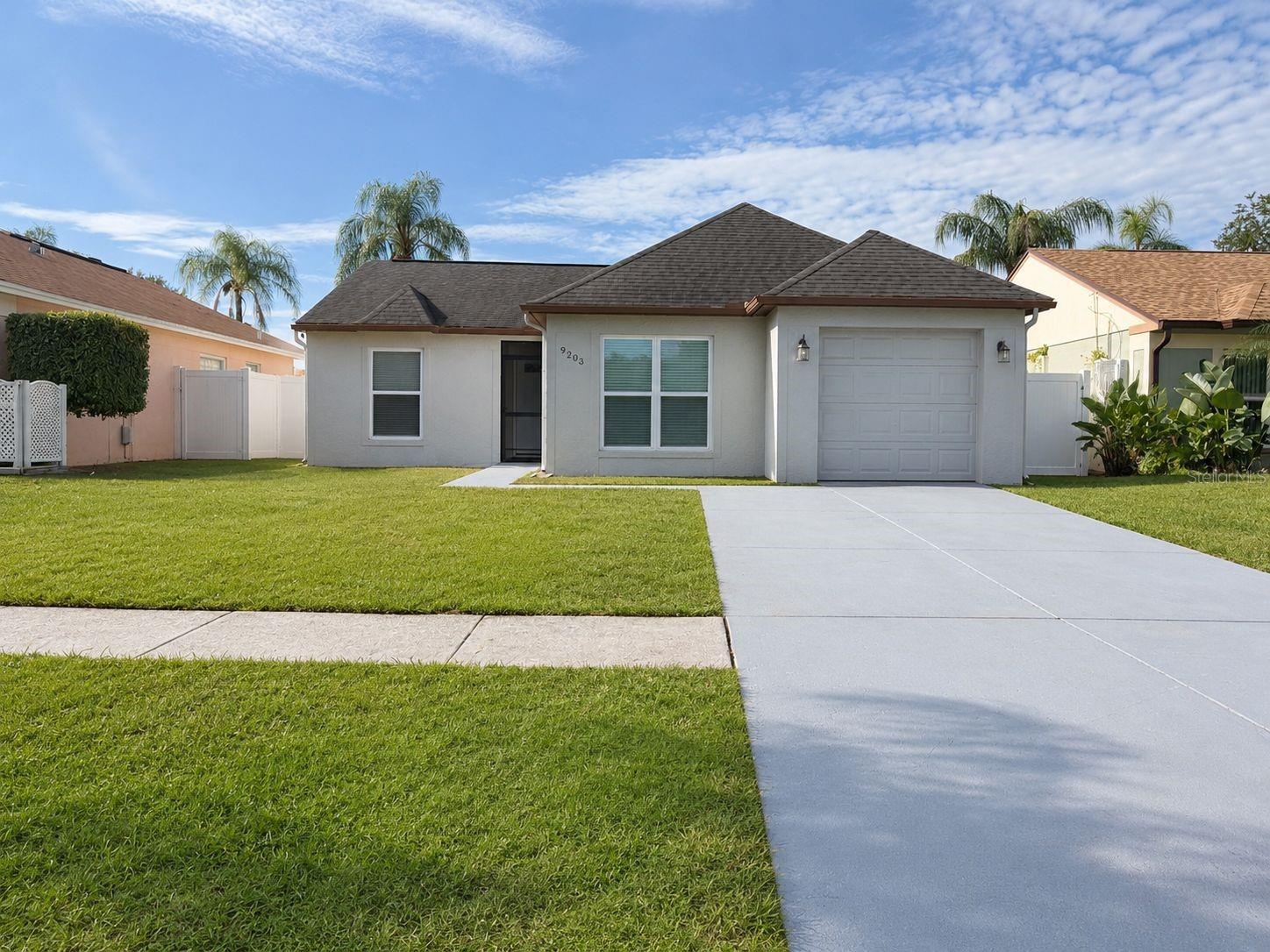 9203 Camino Villa Blvd — photo