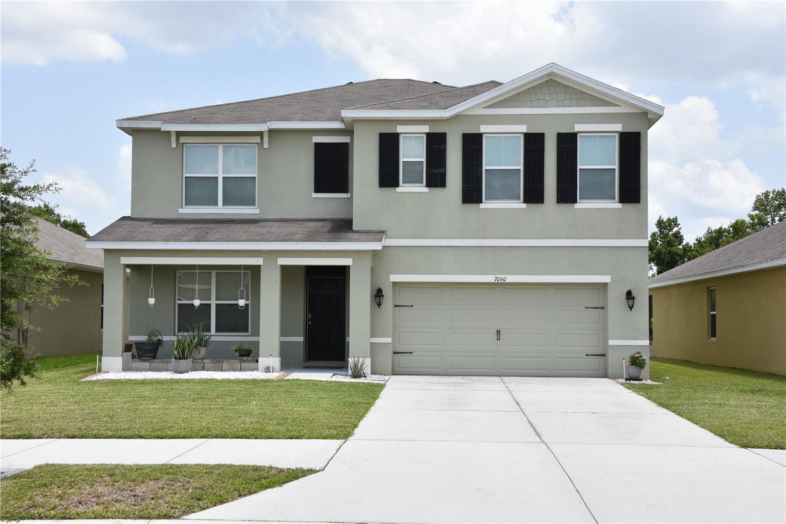 7060 Silverado Ranch Blvd — photo