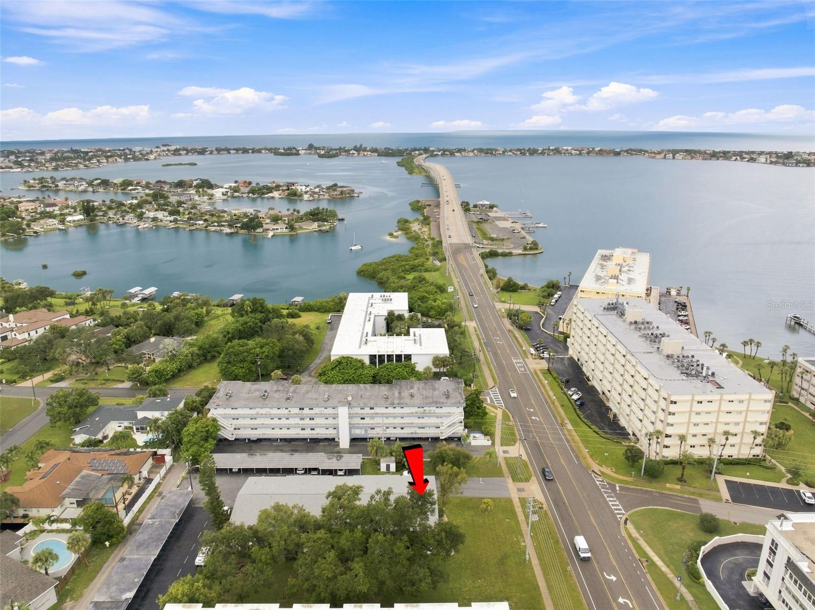 2950 W Bay Dr #B1 — photo