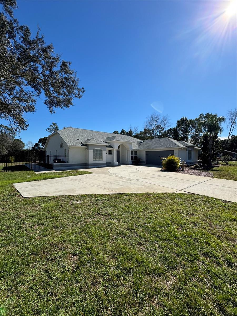 7565 Jomel Dr — photo