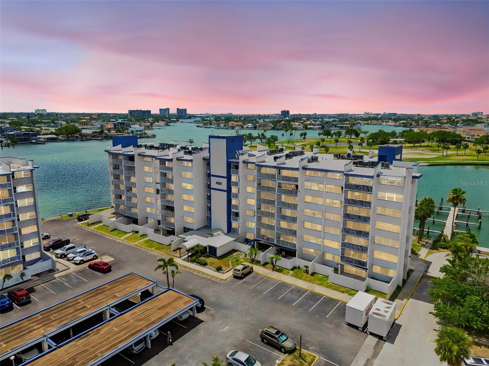 450 Treasure Island Cswy #106 — photo