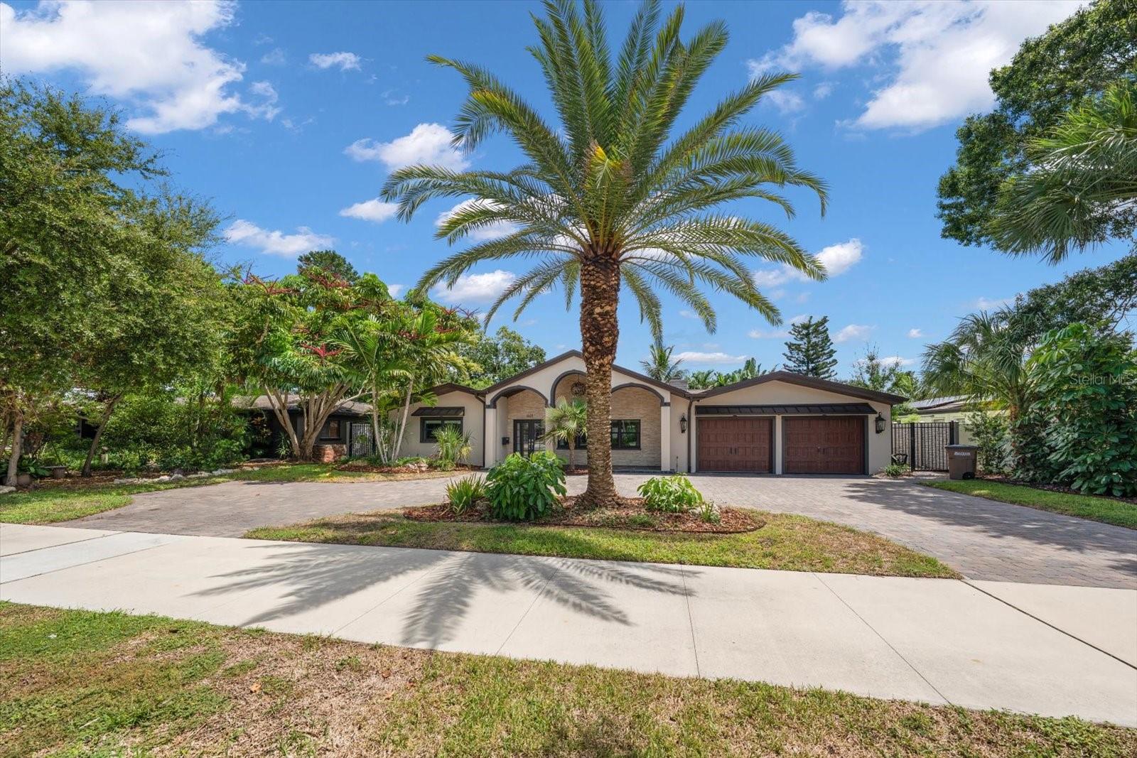1621 Indian Rocks Road, Belleair, FL 33756