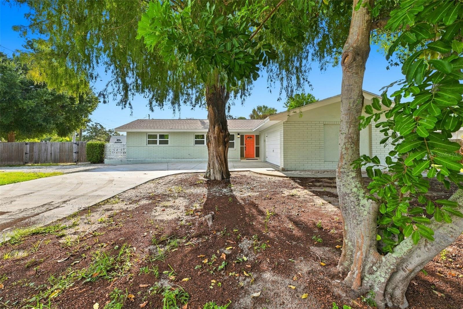 12999 Indian Rocks Road, Largo, FL 33774 — photo 2