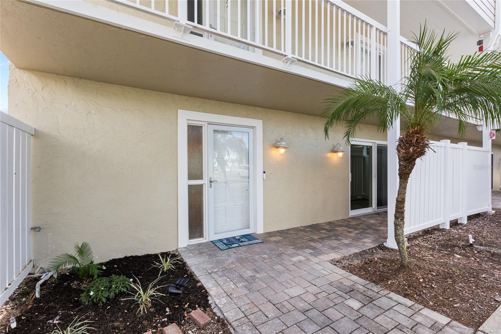 433 S Paula Dr #1 — photo