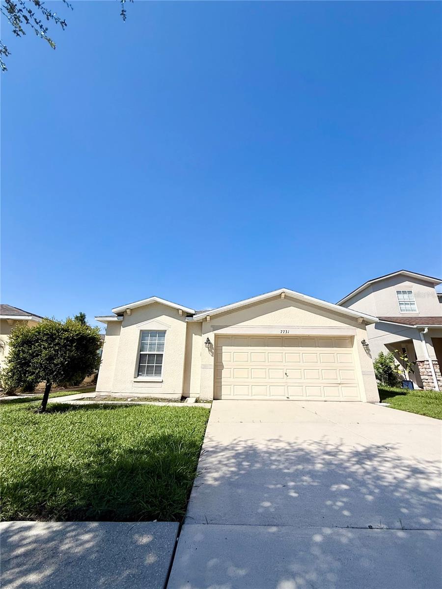 7731 Carriage Pointe Dr — photo