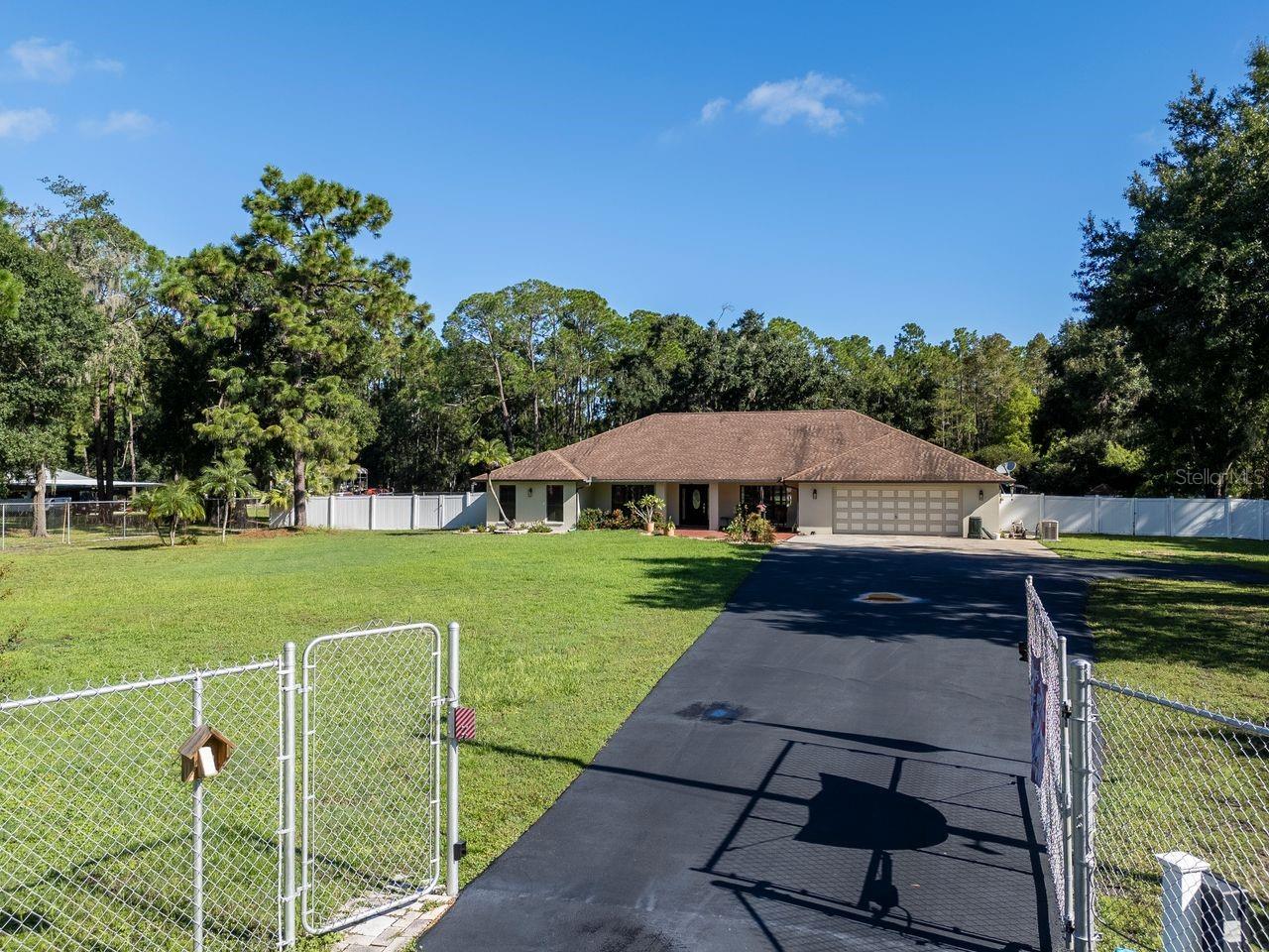 17535 Wellfield Ct — photo