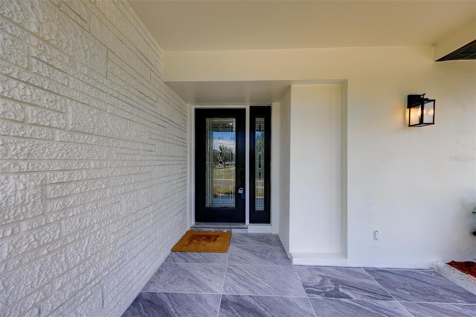 471 Sierra Circle E, Largo, FL 33770 — photo 3