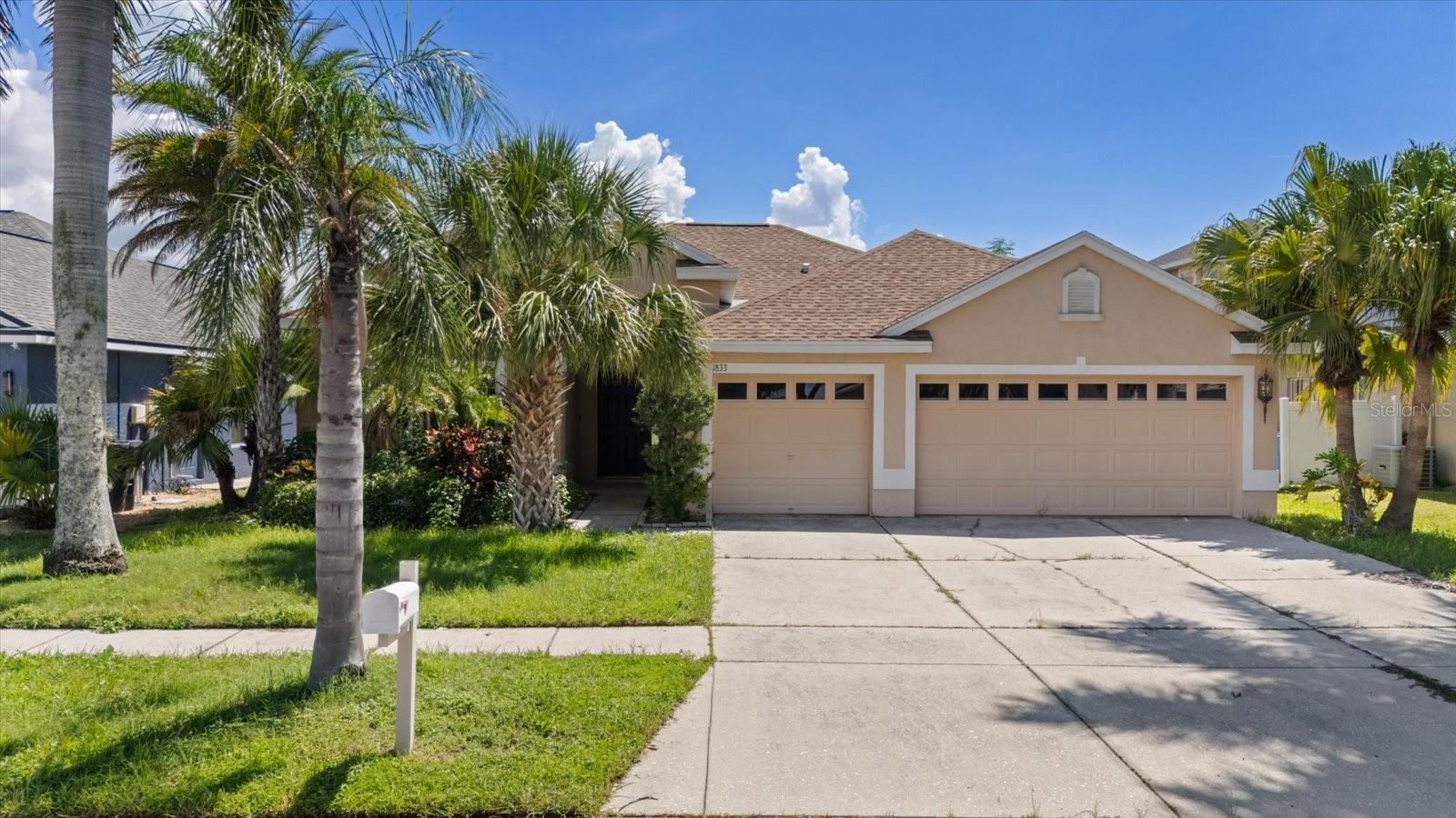 1833 Mira Lago Cir — photo