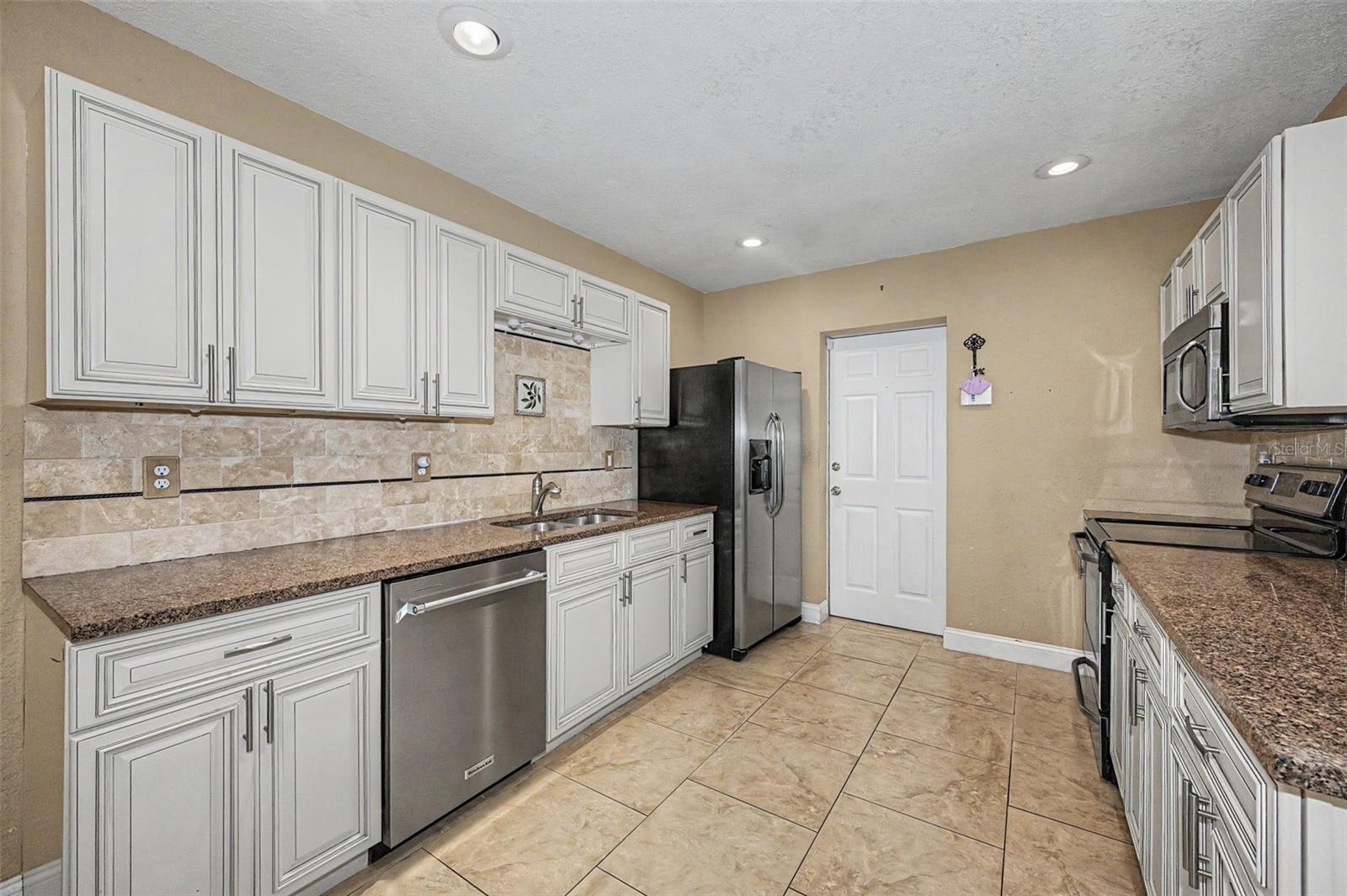 782 Terrace Road, Dunedin, FL 34698 — photo 3