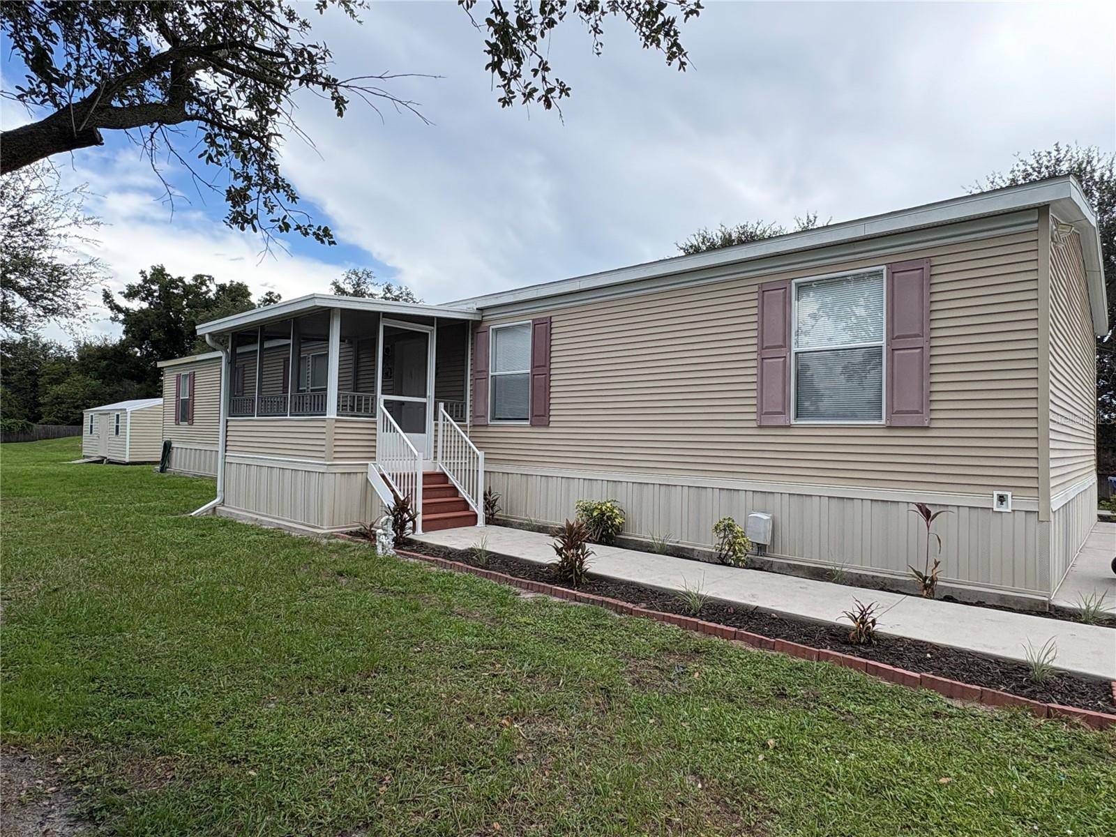 7310 Riverview Dr — photo