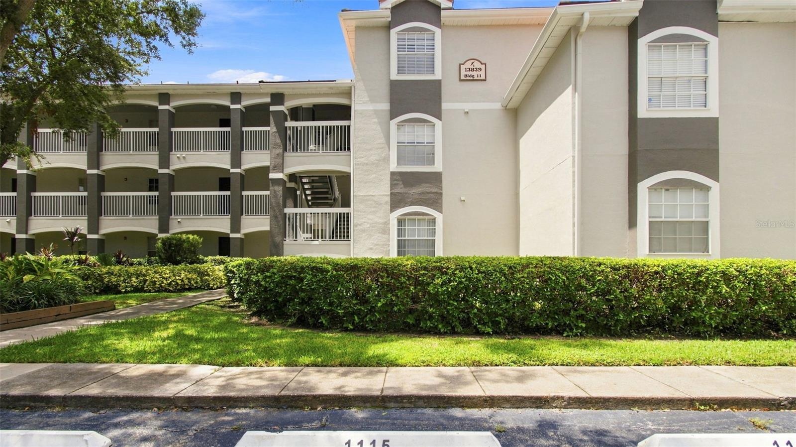 13839 Fairway Island Dr #1136 — photo