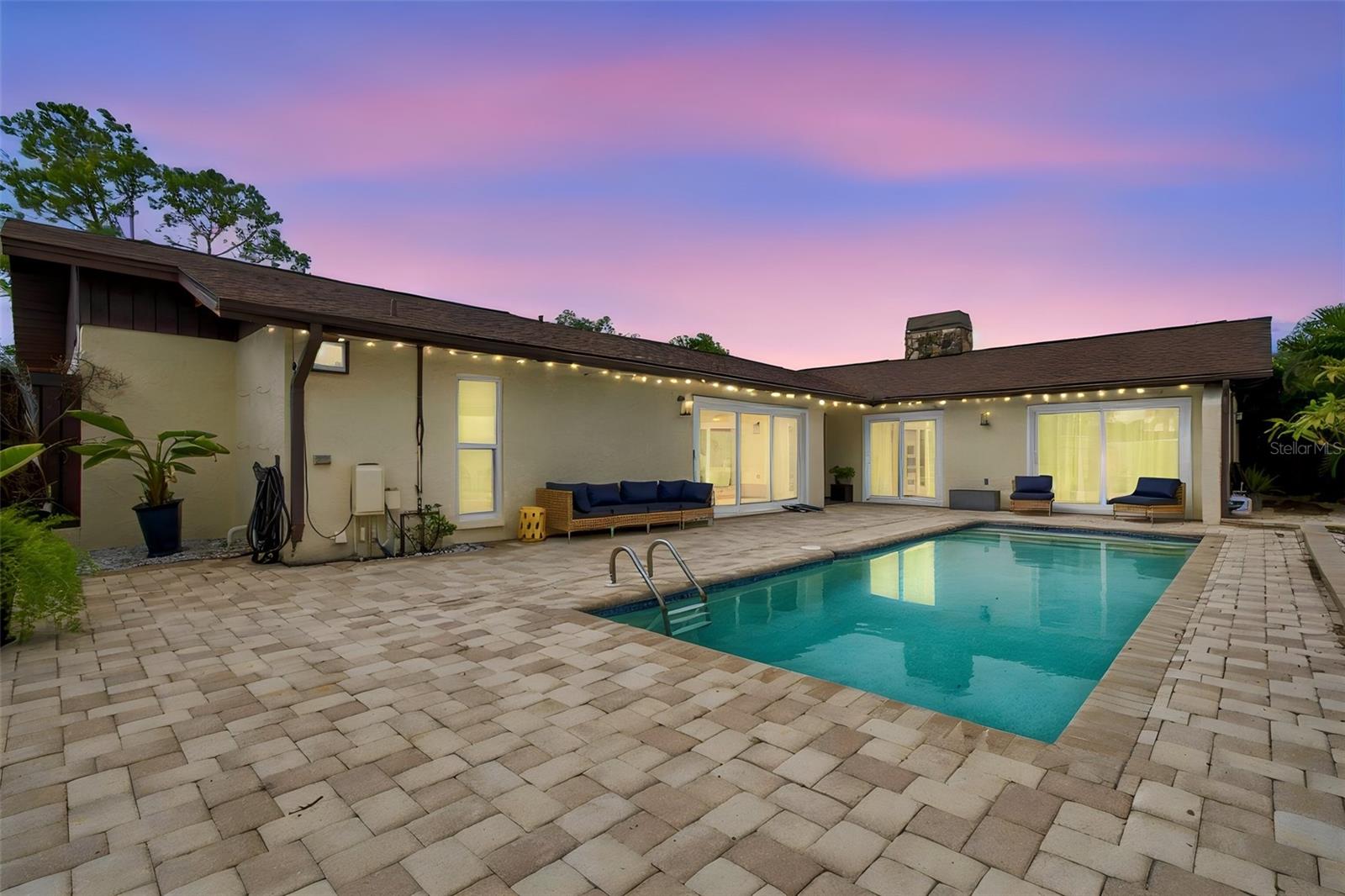 5041 Paloma Dr — photo