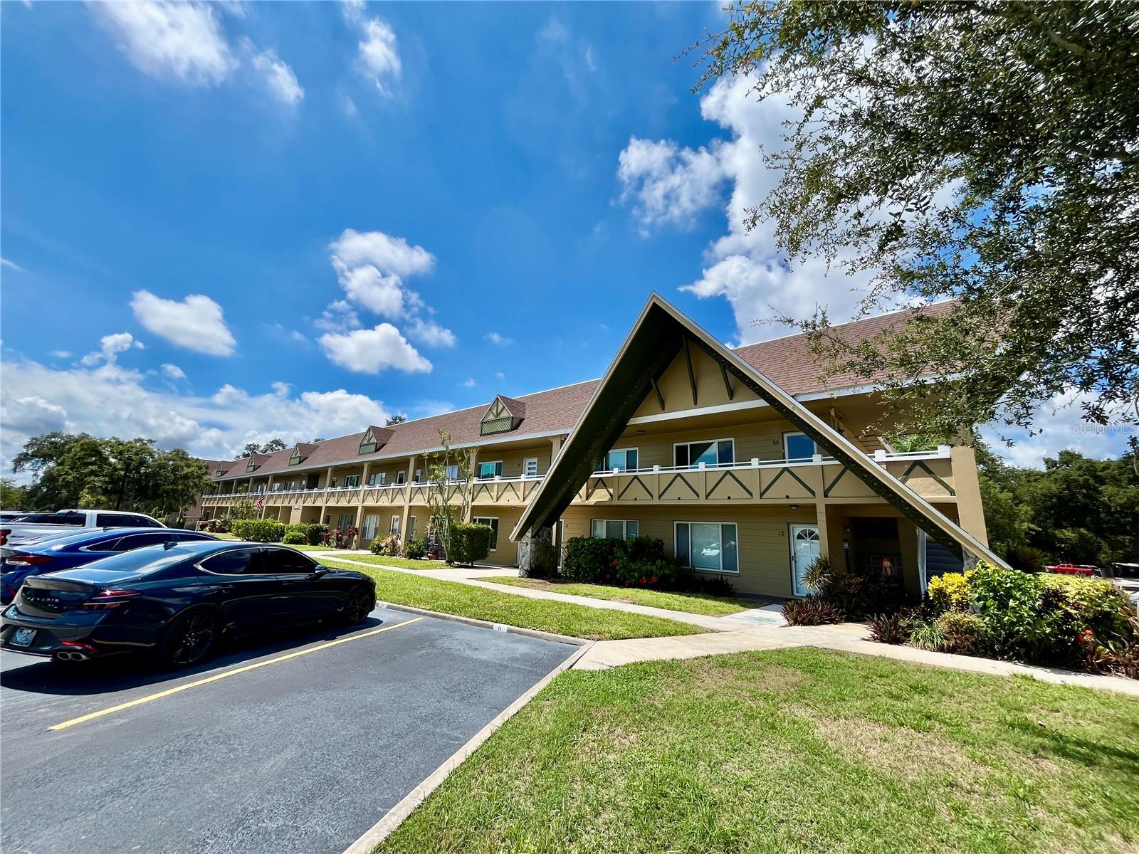2000 World Parkway Blvd #7 — photo
