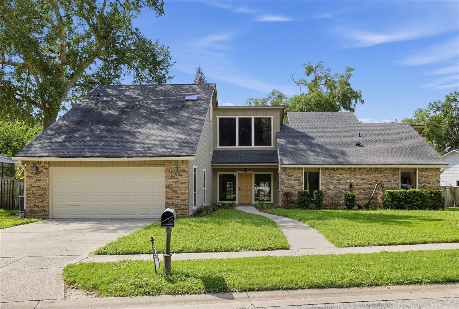 1539 Grace Lake Cir — photo