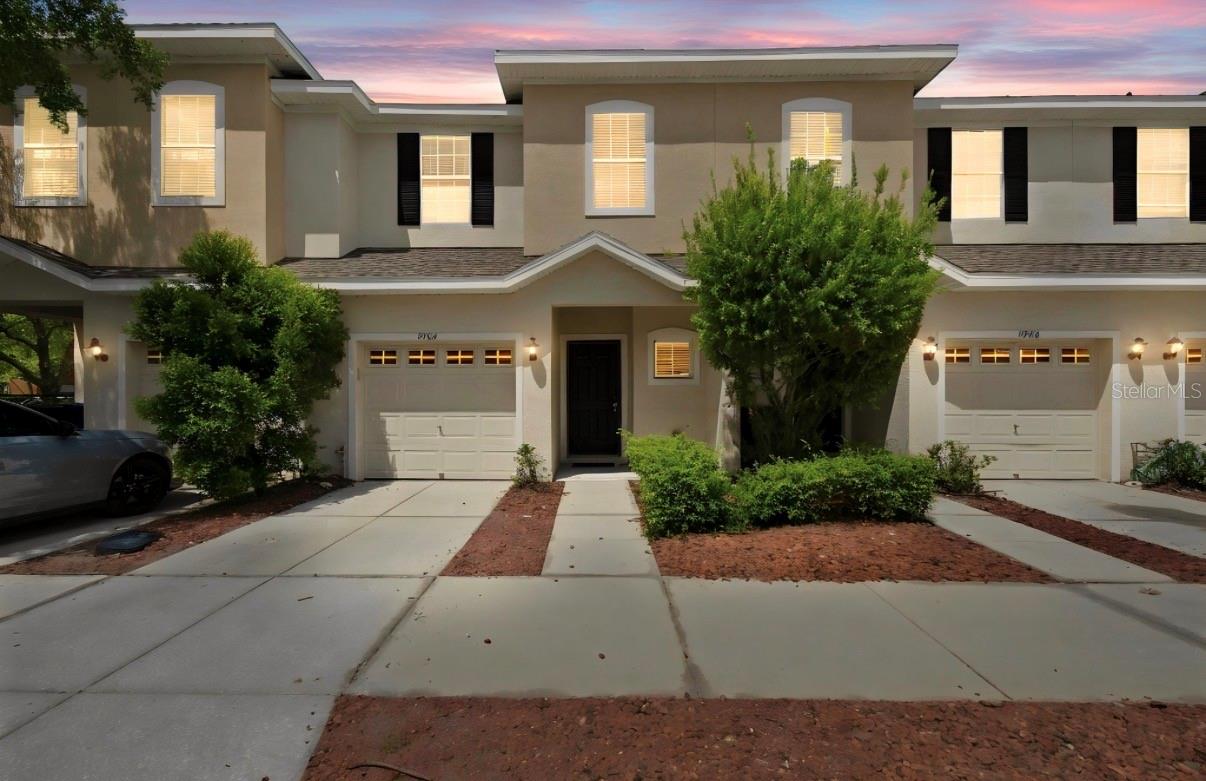 9904 Venetian River Way — photo