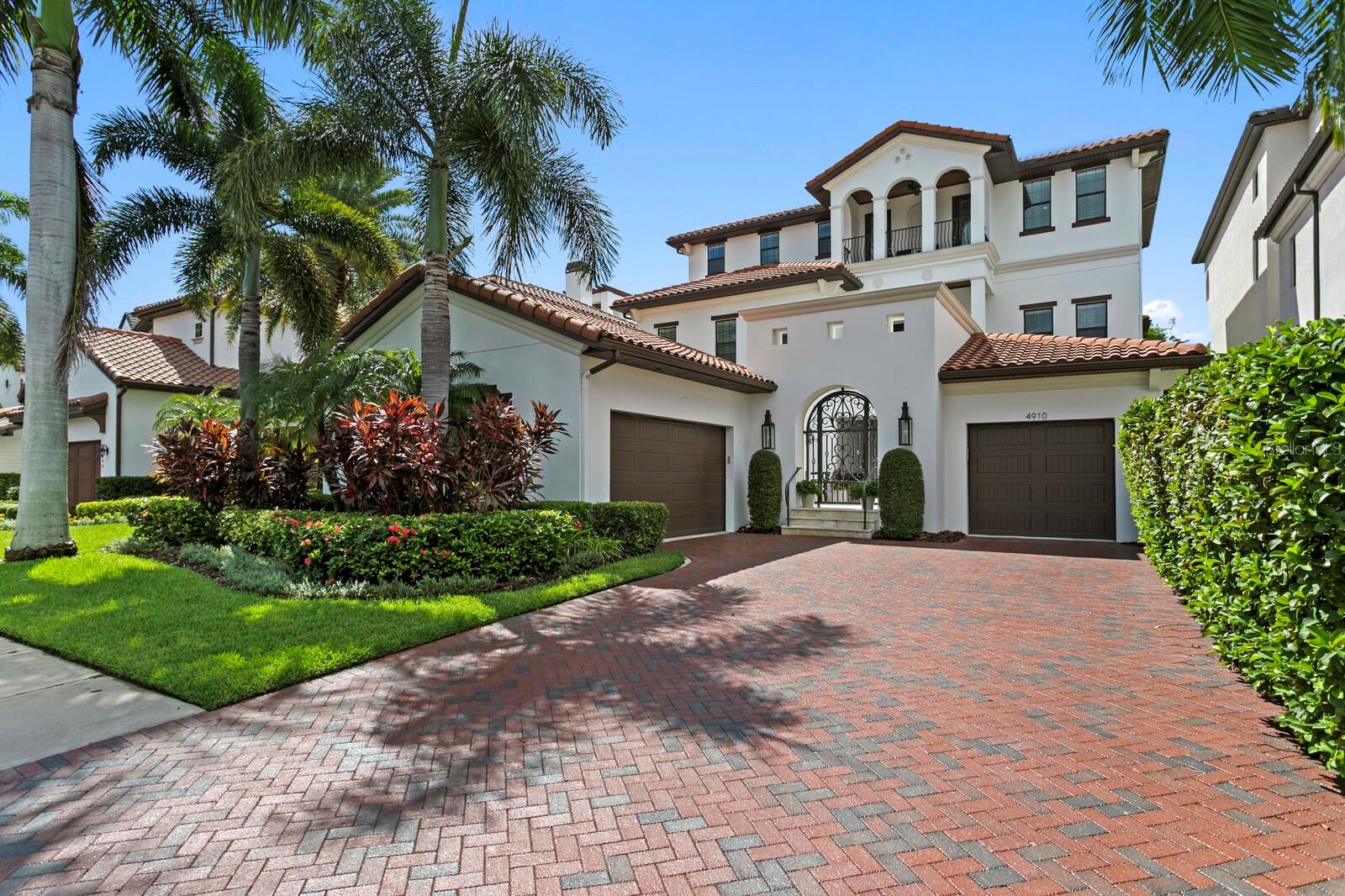 4910 Carranza Ct — photo