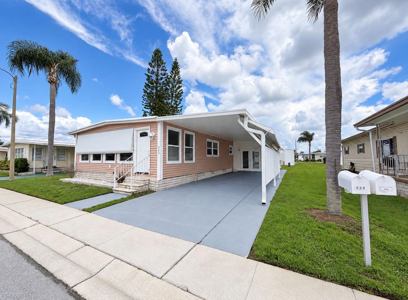 1100 Belcher Rd S #535 — photo