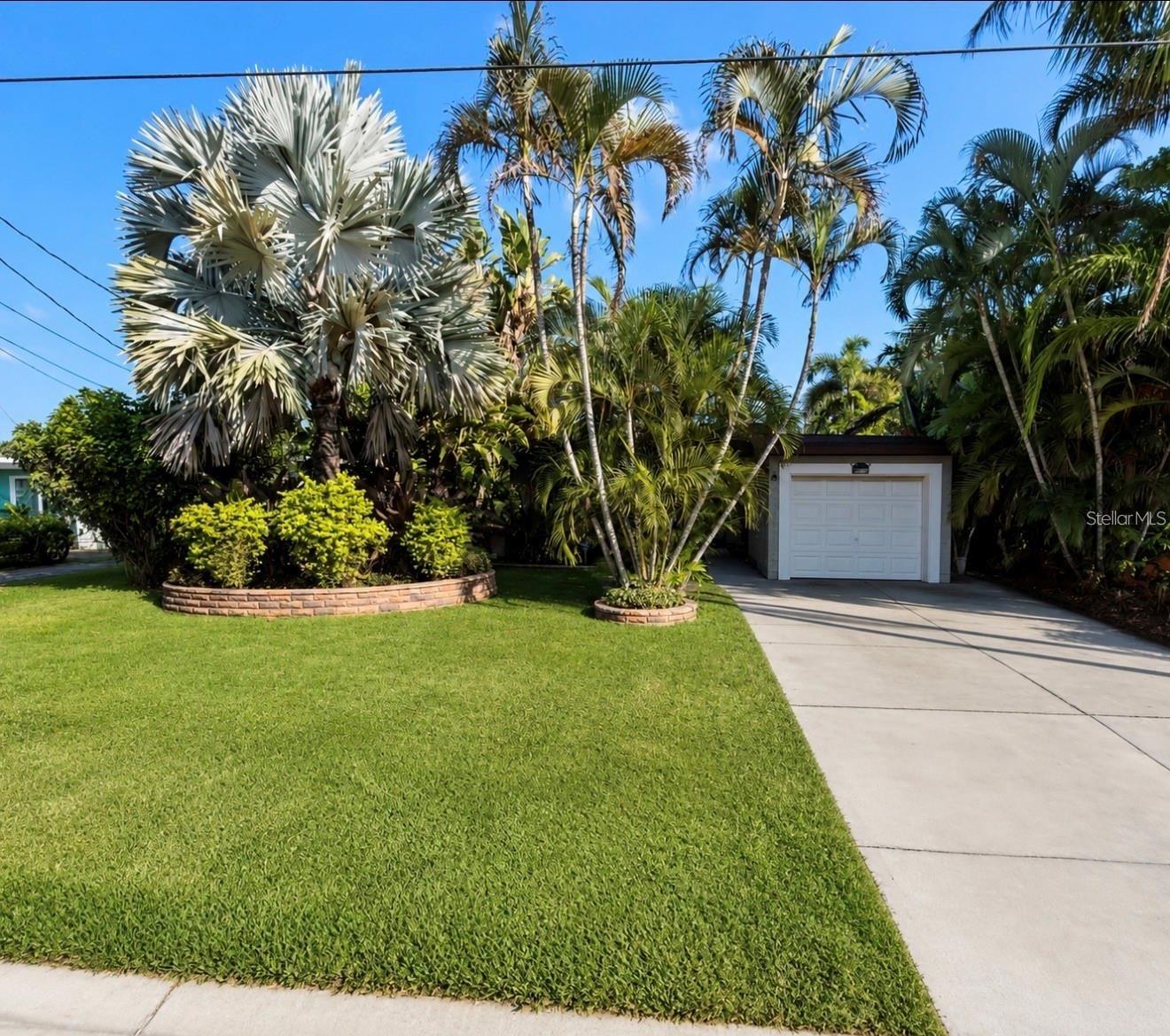 639 Normandy Rd — photo