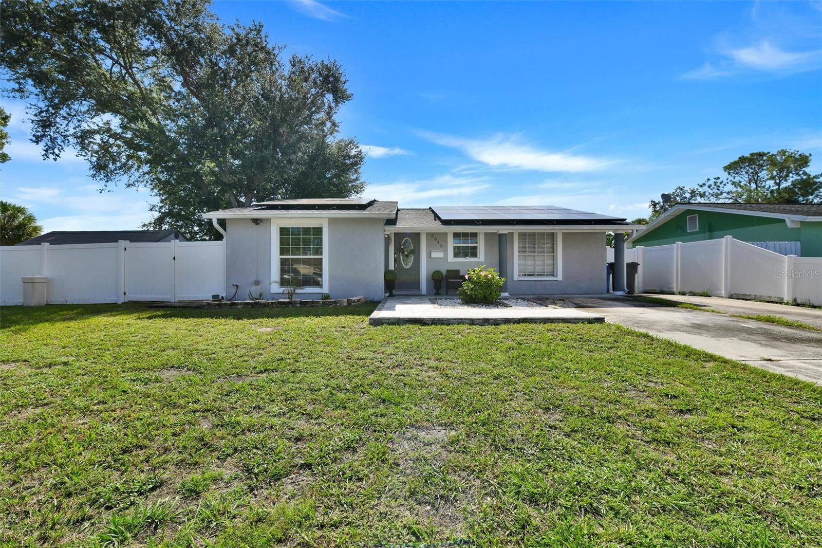 8845 Auburn Way — photo