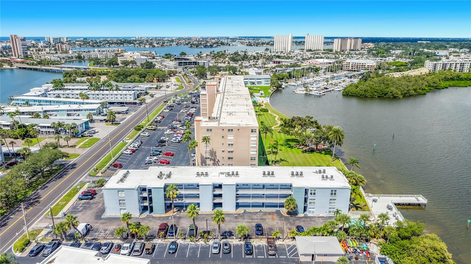 1859 Shore Dr S #303 — photo