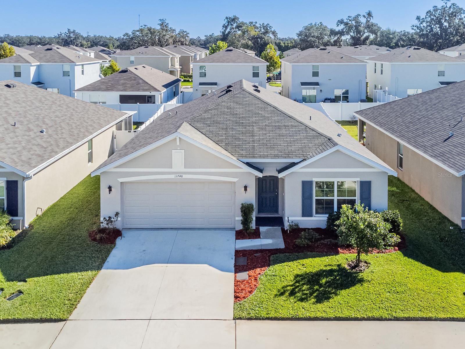 13748 Wineberry Dr — photo