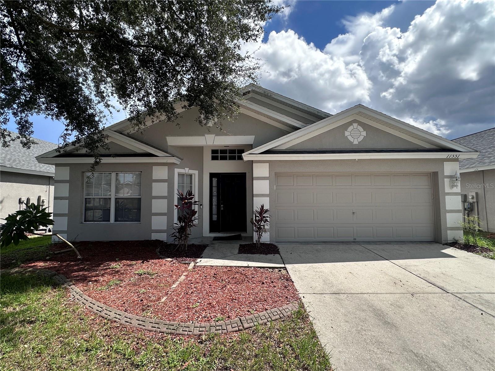 11551 Misty Isle Ln — photo