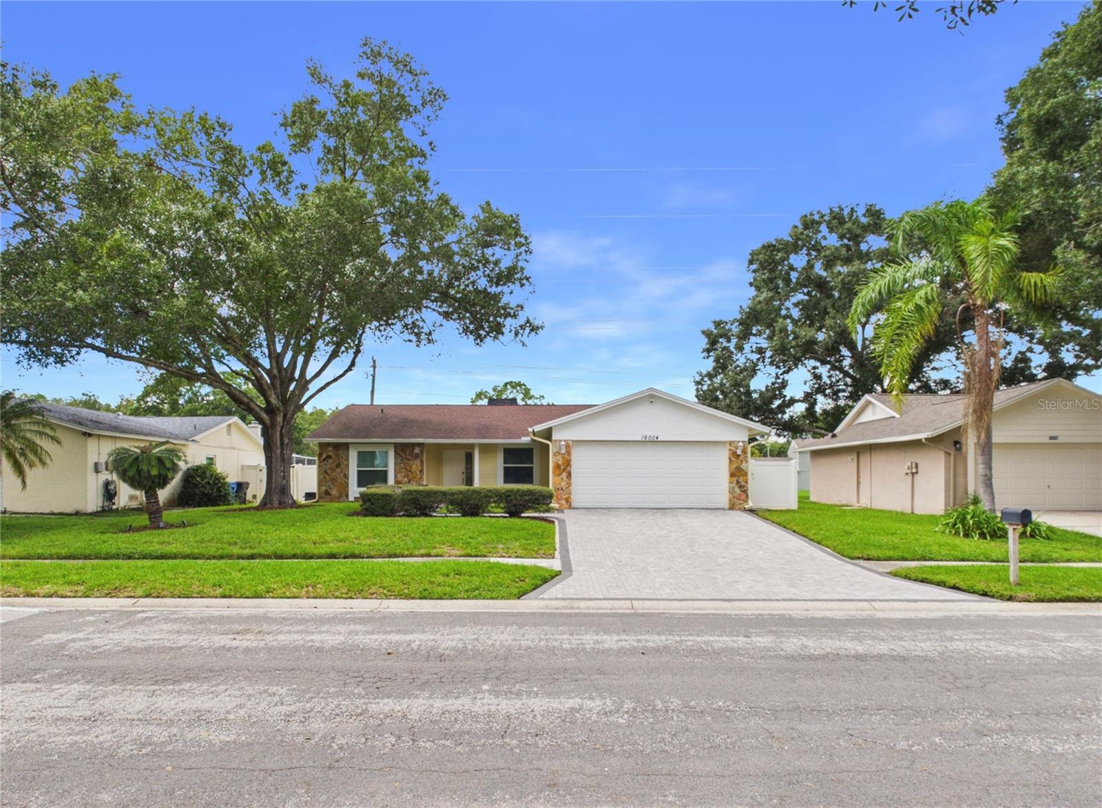 16004 Eagle River Way — photo