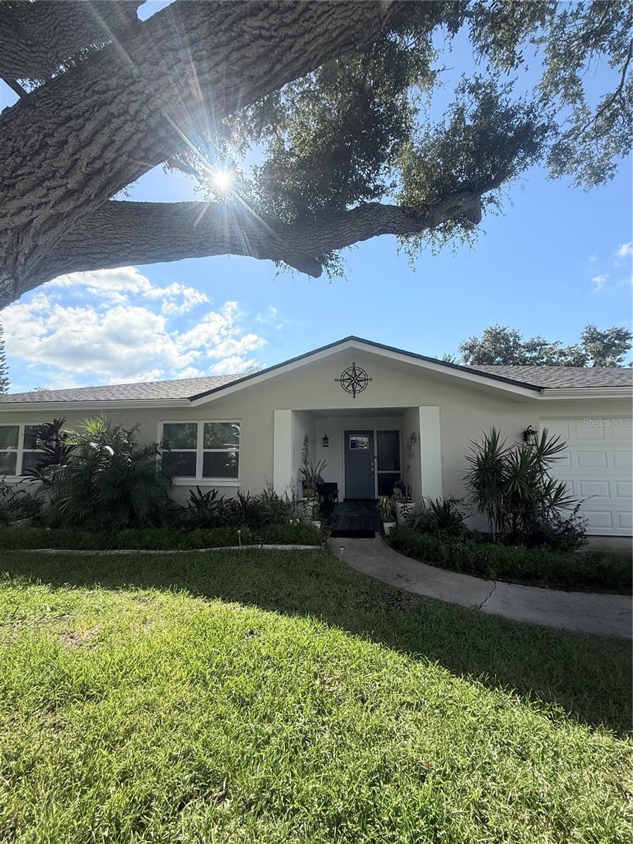 1995 Arvis Cir E — photo