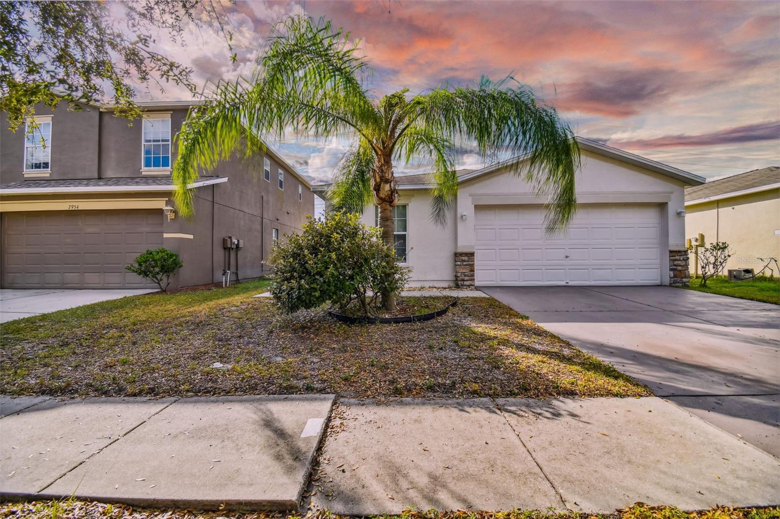 7956 Carriage Pointe Dr — photo