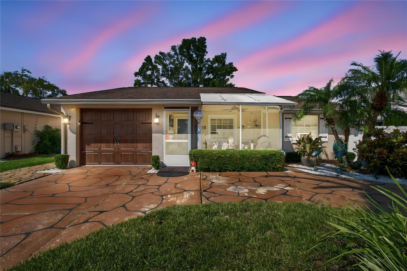 16012 Saddlestring Dr — photo